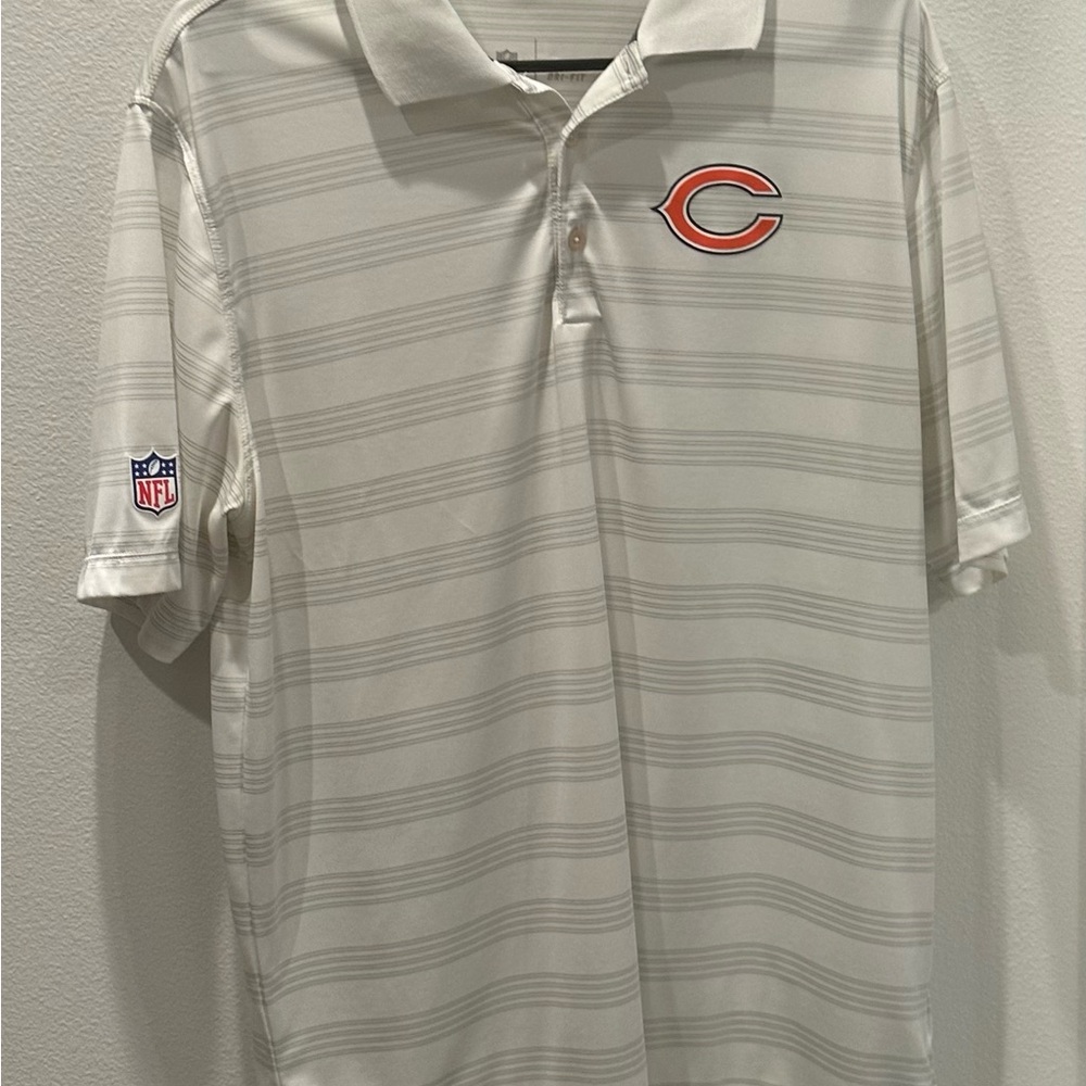 Nike NFL White Polo Shirt with Bears Logo and Athletic Material Dri-fit